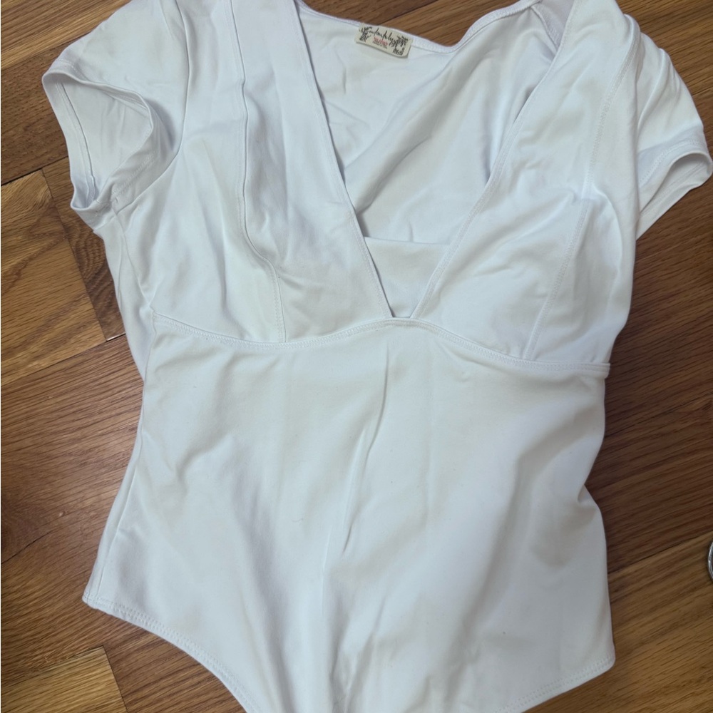 FREE PEOPLE White V-Neck Bodysuit